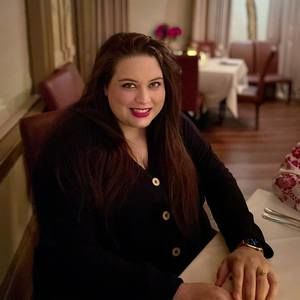 Meet your Posher, Anna parsons